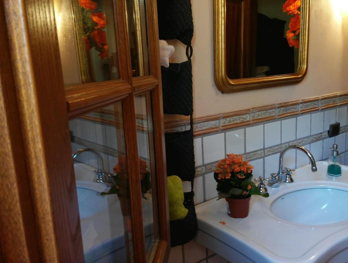 San Salvatore  Room In Villa - Room In The Hills With Garden And Sea View מראה חיצוני תמונה